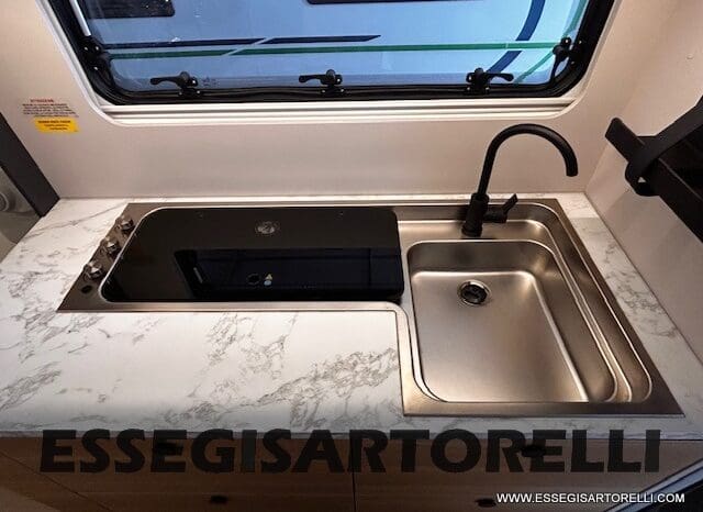 CARAVAN 7 POSTI ADRIA NEW ADORA 573 PT CARAVAN MY ’26 TRUMA COMBI pieno