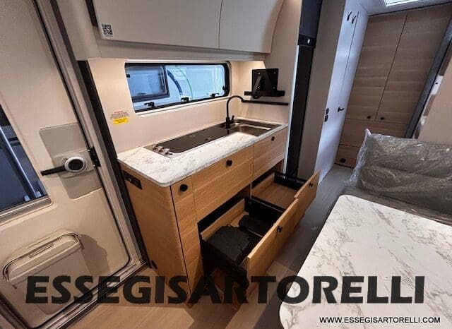 CARAVAN 7 POSTI ADRIA NEW ADORA 573 PT CARAVAN MY ’26 TRUMA COMBI pieno
