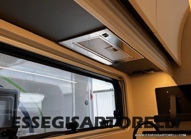 CARAVAN 7 POSTI ADRIA NEW ADORA 573 PT CARAVAN MY ’26 TRUMA COMBI pieno