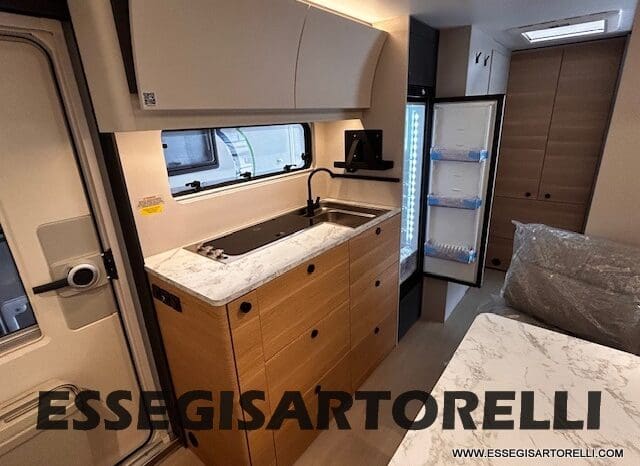 CARAVAN 7 POSTI ADRIA NEW ADORA 573 PT CARAVAN MY ’26 TRUMA COMBI pieno