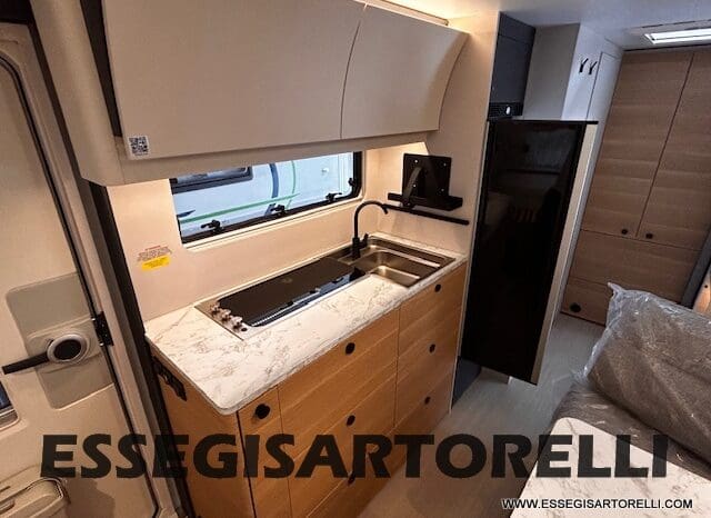 CARAVAN 7 POSTI ADRIA NEW ADORA 573 PT CARAVAN MY ’26 TRUMA COMBI pieno