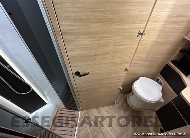 CHAUSSON NEW 724 ETAPE LINE 2025 SMART GARAGE BASCULANTE 5 POSTI OMOLOGATI pieno