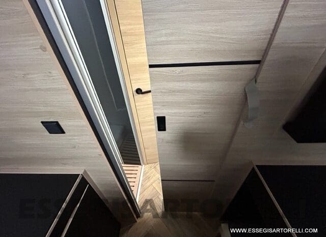 CHAUSSON NEW 724 ETAPE LINE 2025 SMART GARAGE BASCULANTE 5 POSTI OMOLOGATI pieno