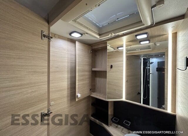 CHAUSSON NEW 724 ETAPE LINE 2025 SMART GARAGE BASCULANTE 5 POSTI OMOLOGATI pieno