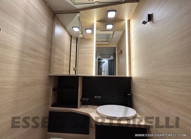 CHAUSSON NEW 724 ETAPE LINE 2025 SMART GARAGE BASCULANTE 5 POSTI OMOLOGATI pieno