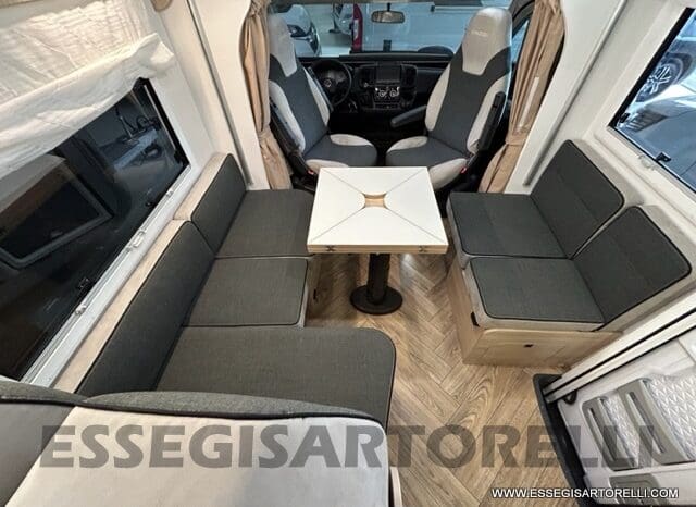 CHAUSSON NEW 724 ETAPE LINE 2025 SMART GARAGE BASCULANTE 5 POSTI OMOLOGATI pieno
