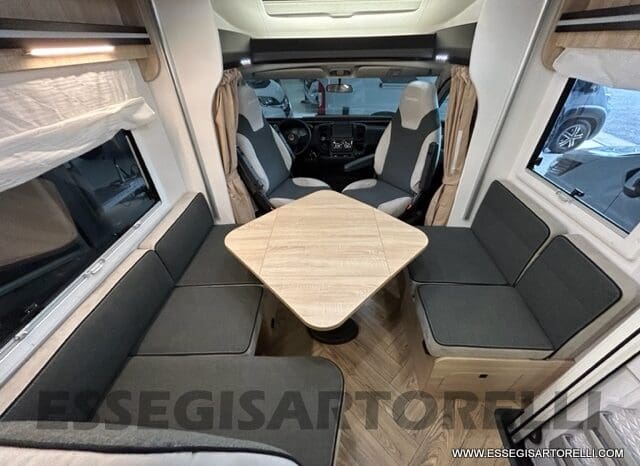 CHAUSSON NEW 724 ETAPE LINE 2025 SMART GARAGE BASCULANTE 5 POSTI OMOLOGATI pieno