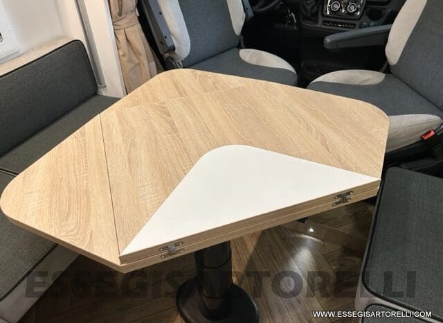 CHAUSSON NEW 724 ETAPE LINE 2025 SMART GARAGE BASCULANTE 5 POSTI OMOLOGATI pieno