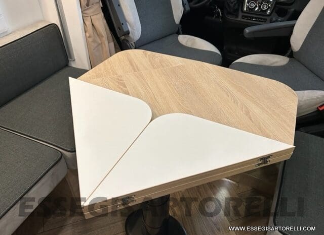 CHAUSSON NEW 724 ETAPE LINE 2025 SMART GARAGE BASCULANTE 5 POSTI OMOLOGATI pieno