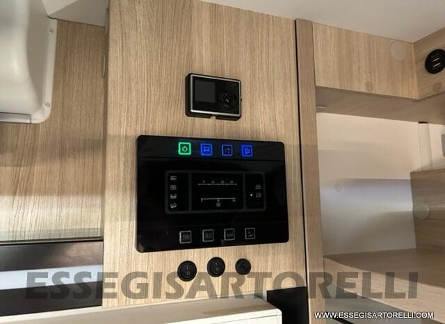 CHAUSSON NEW 724 ETAPE LINE 2025 SMART GARAGE BASCULANTE 5 POSTI OMOLOGATI pieno