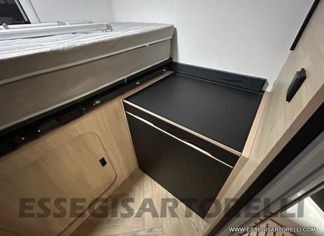 CHAUSSON NEW 724 ETAPE LINE 2025 SMART GARAGE BASCULANTE 5 POSTI OMOLOGATI pieno