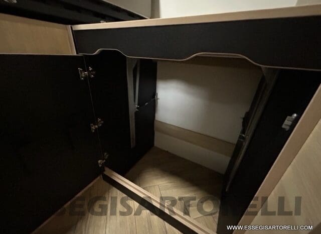 CHAUSSON NEW 724 ETAPE LINE 2025 SMART GARAGE BASCULANTE 5 POSTI OMOLOGATI pieno