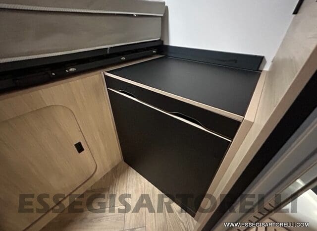 CHAUSSON NEW 724 ETAPE LINE 2025 SMART GARAGE BASCULANTE 5 POSTI OMOLOGATI pieno