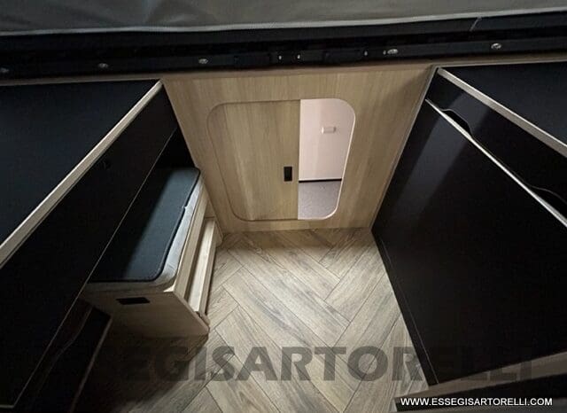 CHAUSSON NEW 724 ETAPE LINE 2025 SMART GARAGE BASCULANTE 5 POSTI OMOLOGATI pieno