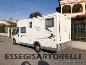RAPIDO LE RANDONNEUR 773 FF GARAGE E BASCULANTE 2012 698 CM