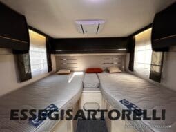 CHAUSSON TITANIUM PREMIUM 627 FULL 170 CV AUTOMATICO 2021 DOPPIO CLIMA E SAT 699 CM pieno