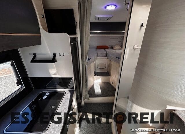 CHAUSSON TITANIUM PREMIUM 627 FULL 170 CV AUTOMATICO 2021 DOPPIO CLIMA E SAT 699 CM pieno