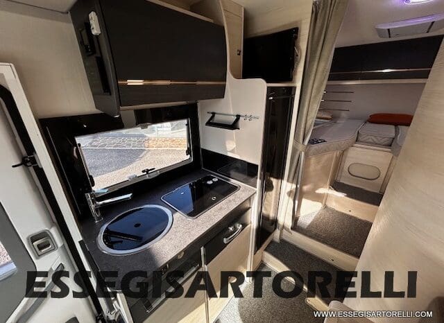CHAUSSON TITANIUM PREMIUM 627 FULL 170 CV AUTOMATICO 2021 DOPPIO CLIMA E SAT 699 CM pieno