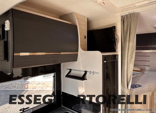 CHAUSSON TITANIUM PREMIUM 627 FULL 170 CV AUTOMATICO 2021 DOPPIO CLIMA E SAT 699 CM pieno