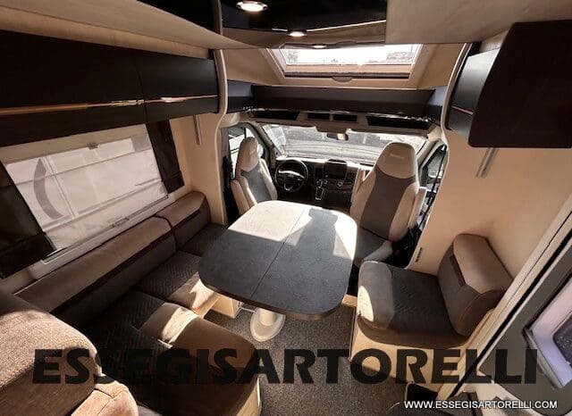 CHAUSSON TITANIUM PREMIUM 627 FULL 170 CV AUTOMATICO 2021 DOPPIO CLIMA E SAT 699 CM pieno