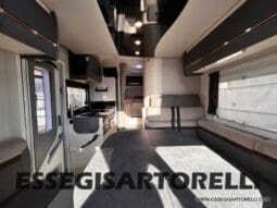 CHAUSSON TITANIUM PREMIUM 627 FULL 170 CV AUTOMATICO 2021 DOPPIO CLIMA E SAT 699 CM pieno