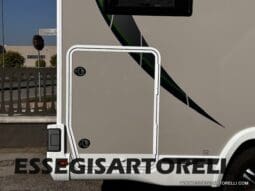 CHAUSSON TITANIUM PREMIUM 627 FULL 170 CV AUTOMATICO 2021 DOPPIO CLIMA E SAT 699 CM pieno