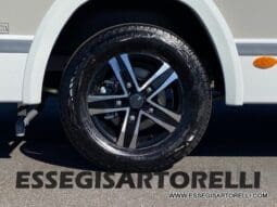 CHAUSSON TITANIUM PREMIUM 627 FULL 170 CV AUTOMATICO 2021 DOPPIO CLIMA E SAT 699 CM pieno