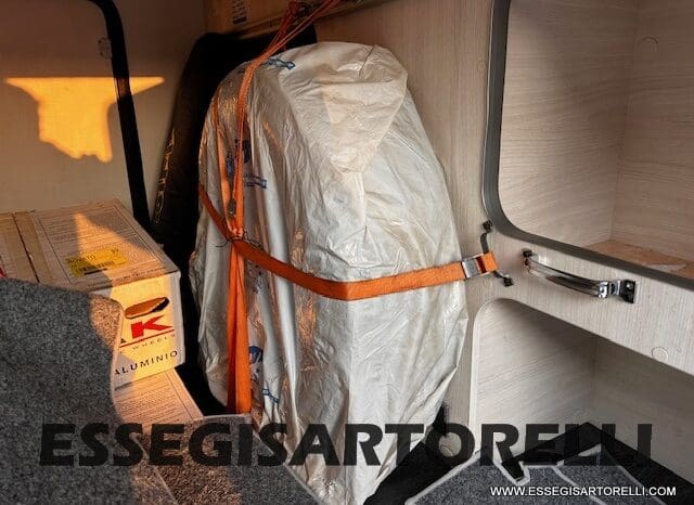 CHAUSSON TITANIUM PREMIUM 627 FULL 170 CV AUTOMATICO 2021 DOPPIO CLIMA E SAT 699 CM pieno