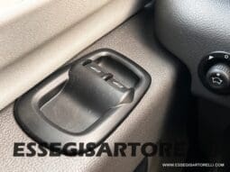 CHAUSSON TITANIUM PREMIUM 627 FULL 170 CV AUTOMATICO 2021 DOPPIO CLIMA E SAT 699 CM pieno