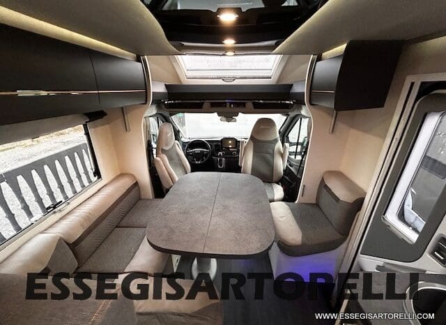 CHAUSSON TITANIUM PREMIUM 627 FULL 170 CV AUTOMATICO 2021 DOPPIO CLIMA E SAT 699 CM pieno