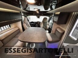 CHAUSSON TITANIUM PREMIUM 627 FULL 170 CV AUTOMATICO 2021 DOPPIO CLIMA E SAT 699 CM pieno