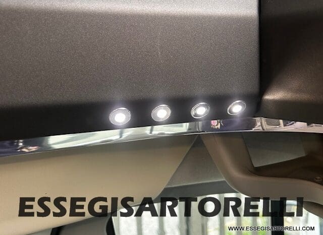 CHAUSSON TITANIUM PREMIUM 627 FULL 170 CV AUTOMATICO 2021 DOPPIO CLIMA E SAT 699 CM pieno