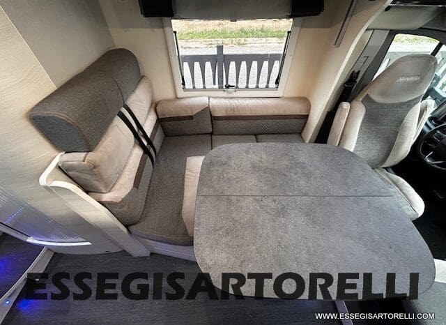 CHAUSSON TITANIUM PREMIUM 627 FULL 170 CV AUTOMATICO 2021 DOPPIO CLIMA E SAT 699 CM pieno