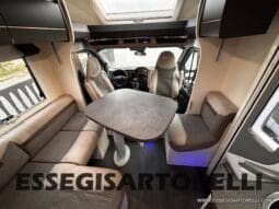 CHAUSSON TITANIUM PREMIUM 627 FULL 170 CV AUTOMATICO 2021 DOPPIO CLIMA E SAT 699 CM pieno