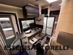 CHAUSSON TITANIUM PREMIUM 627 FULL 170 CV AUTOMATICO 2021 DOPPIO CLIMA E SAT 699 CM pieno