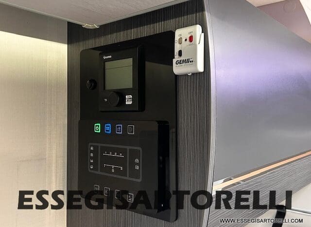 CHAUSSON TITANIUM PREMIUM 627 FULL 170 CV AUTOMATICO 2021 DOPPIO CLIMA E SAT 699 CM pieno