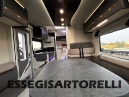 CHAUSSON TITANIUM PREMIUM 627 FULL 170 CV AUTOMATICO 2021 DOPPIO CLIMA E SAT 699 CM pieno