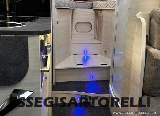 CHAUSSON TITANIUM PREMIUM 627 FULL 170 CV AUTOMATICO 2021 DOPPIO CLIMA E SAT 699 CM pieno