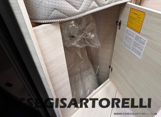 CHAUSSON TITANIUM PREMIUM 627 FULL 170 CV AUTOMATICO 2021 DOPPIO CLIMA E SAT 699 CM pieno