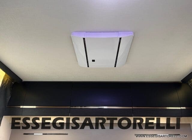 CHAUSSON TITANIUM PREMIUM 627 FULL 170 CV AUTOMATICO 2021 DOPPIO CLIMA E SAT 699 CM pieno