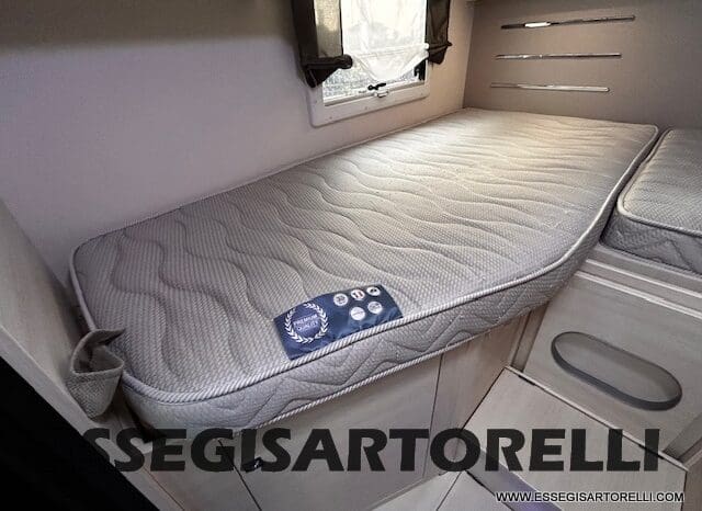 CHAUSSON TITANIUM PREMIUM 627 FULL 170 CV AUTOMATICO 2021 DOPPIO CLIMA E SAT 699 CM pieno