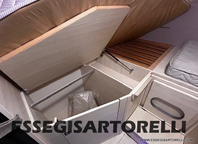 CHAUSSON TITANIUM PREMIUM 627 FULL 170 CV AUTOMATICO 2021 DOPPIO CLIMA E SAT 699 CM pieno