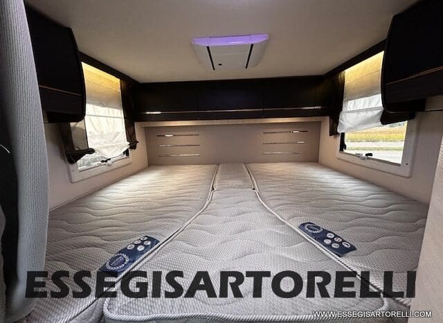 CHAUSSON TITANIUM PREMIUM 627 FULL 170 CV AUTOMATICO 2021 DOPPIO CLIMA E SAT 699 CM pieno