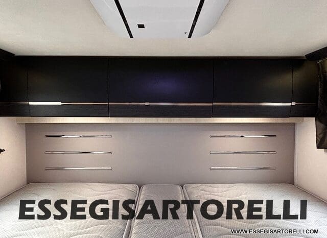 CHAUSSON TITANIUM PREMIUM 627 FULL 170 CV AUTOMATICO 2021 DOPPIO CLIMA E SAT 699 CM pieno