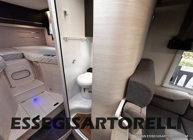 CHAUSSON TITANIUM PREMIUM 627 FULL 170 CV AUTOMATICO 2021 DOPPIO CLIMA E SAT 699 CM pieno