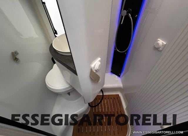 CHAUSSON TITANIUM PREMIUM 627 FULL 170 CV AUTOMATICO 2021 DOPPIO CLIMA E SAT 699 CM pieno