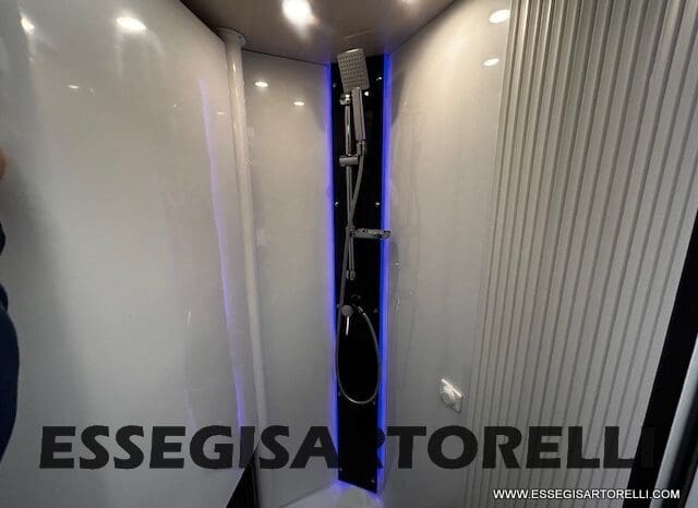 CHAUSSON TITANIUM PREMIUM 627 FULL 170 CV AUTOMATICO 2021 DOPPIO CLIMA E SAT 699 CM pieno