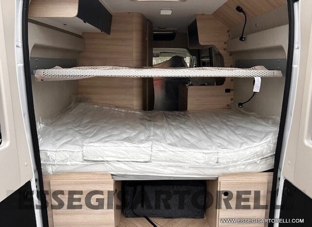 CHAUSSON NEW V 594 MAX FIRST LINE L SERIE VAN 599 CM 2026 pieno