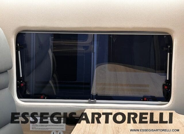 CHAUSSON SPORTLINE V 594 SERIE VAN 599 CM AUTOMATICO 2026 FRIGO MAXI pieno