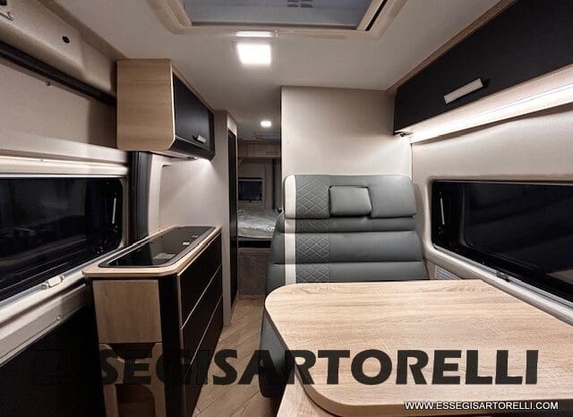 CHAUSSON SPORTLINE V 594 SERIE VAN 599 CM AUTOMATICO 2026 FRIGO MAXI pieno